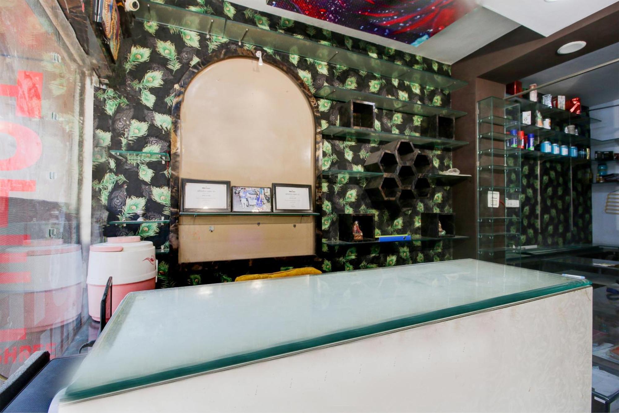 O Satyam Shree Indore